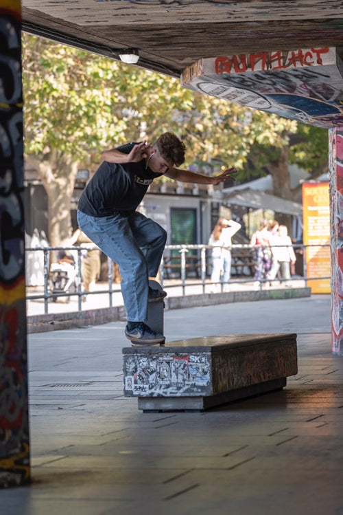 1-1 Skateboarding Lesson - 1 hour